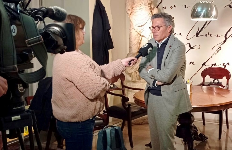 Jose Domingo entrevistado À Punt huelga