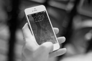 chats familiares vulneración derecho al honor